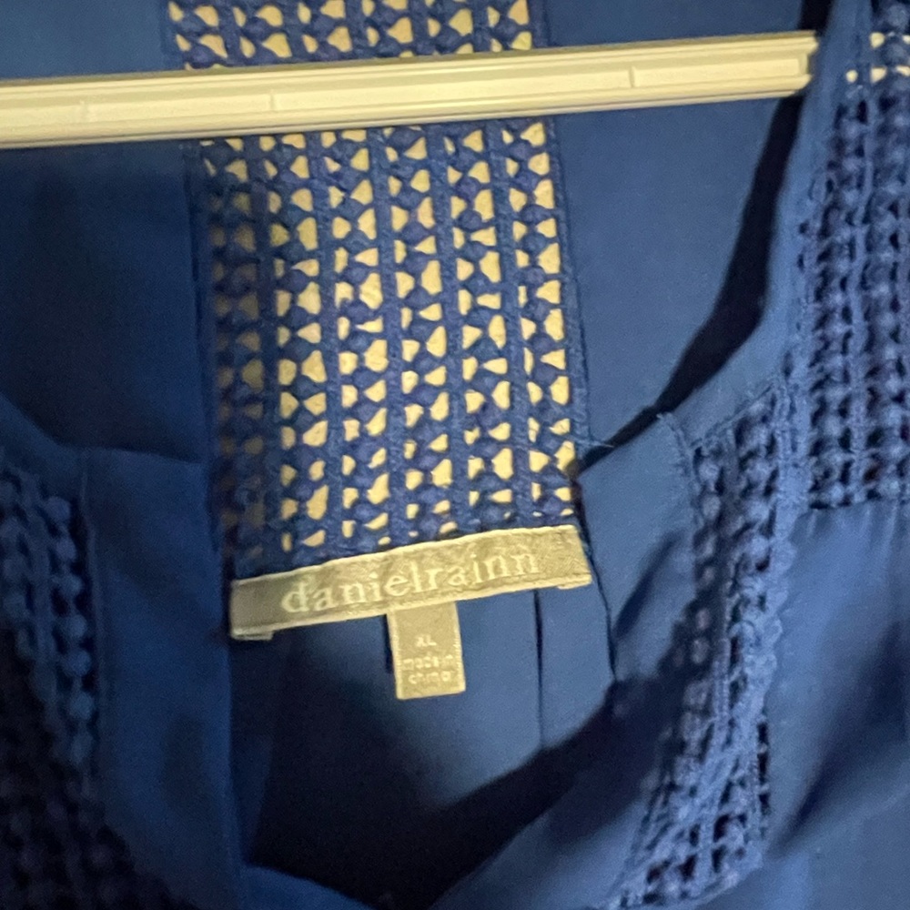 Daniel Rainn XL blouse from StitchFix